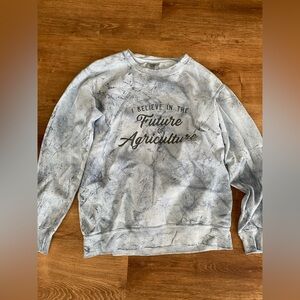 Gray Graphic Sweatshirt